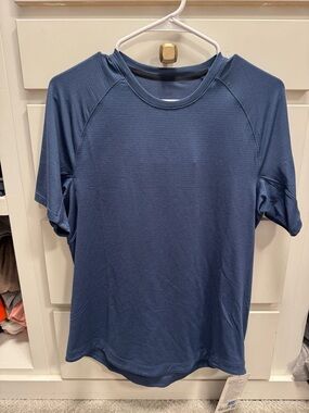 lululemon athletica Men's Short Sleeve Tech Tee - Blue